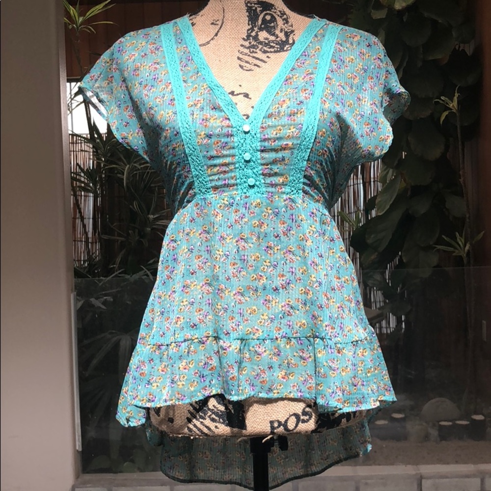 Floral top